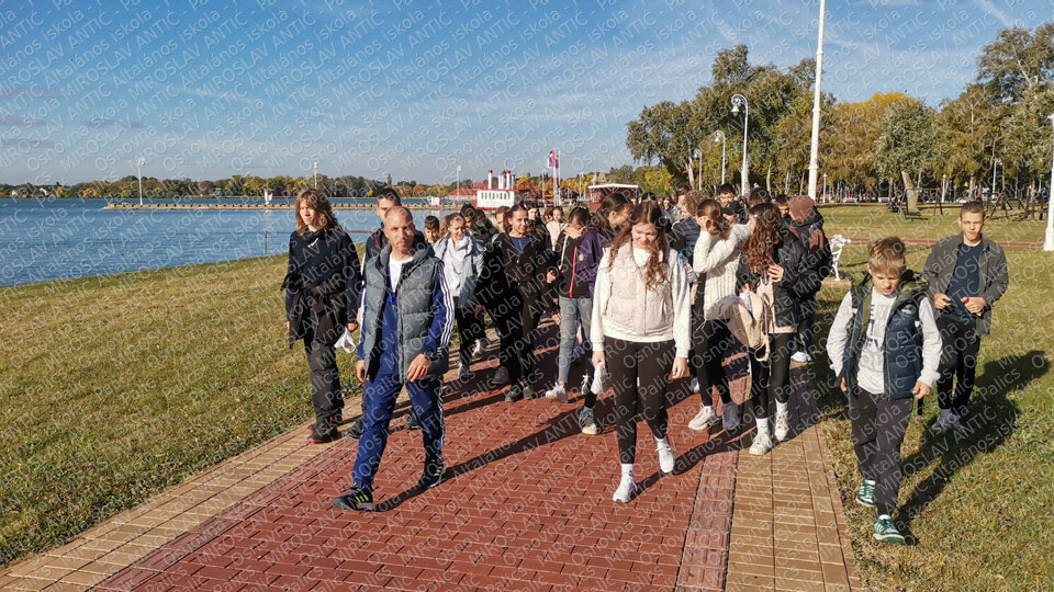 img 20251011 091737